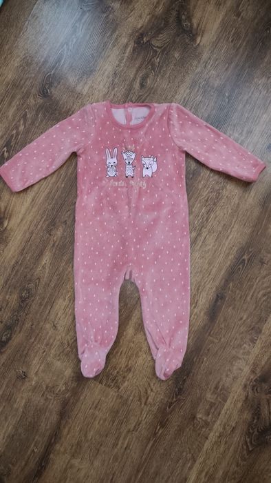 Чоловічок для дівчинки, теплий, на 6-9 місяців