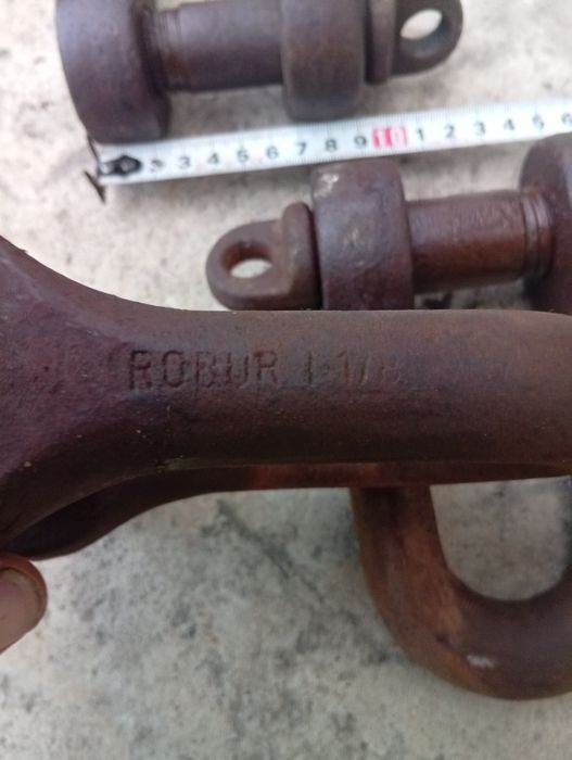 Скоба такелажна Robur