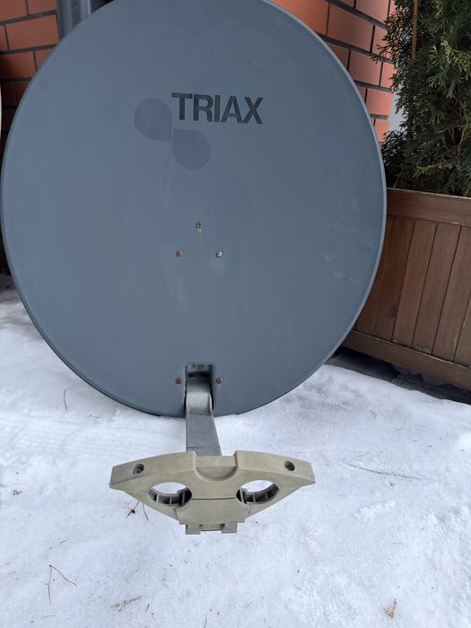 Antena satelitarna Triax 80