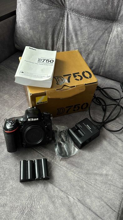 Продам фотопарат Нікон д750