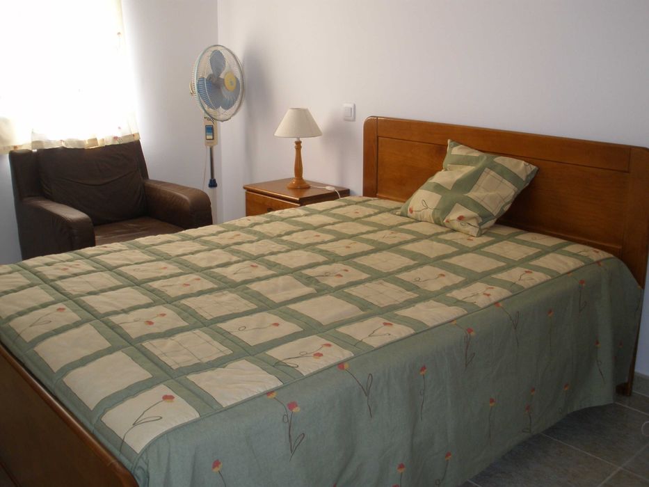 Apartamento r/chão T3 com pátio independente
