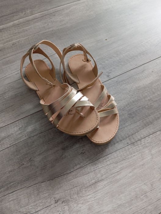 Złote sandały 36,hm/15,jak nowe