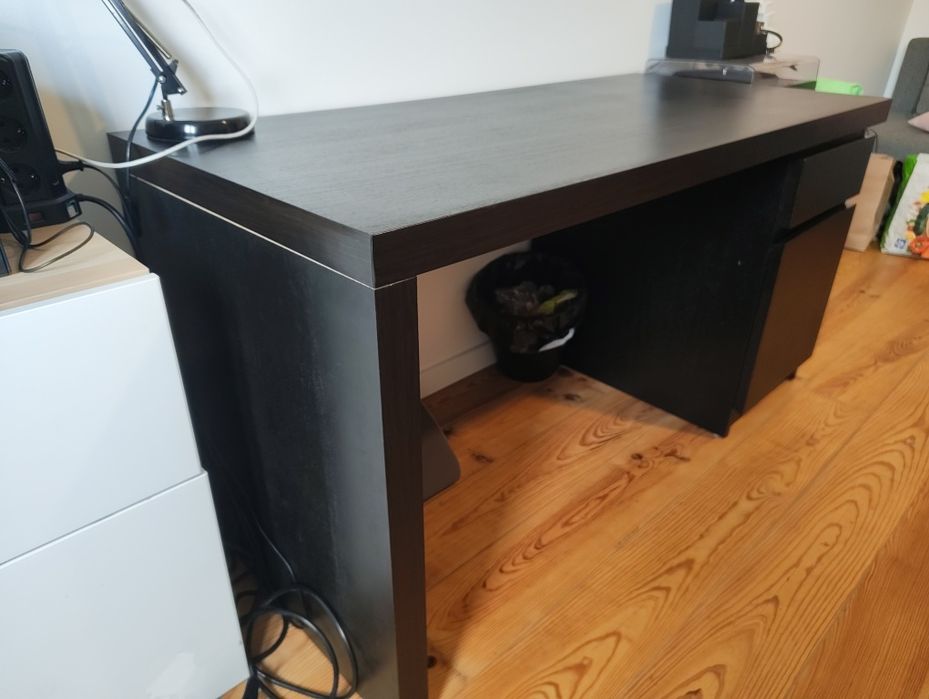 Secretária MALM IKEA