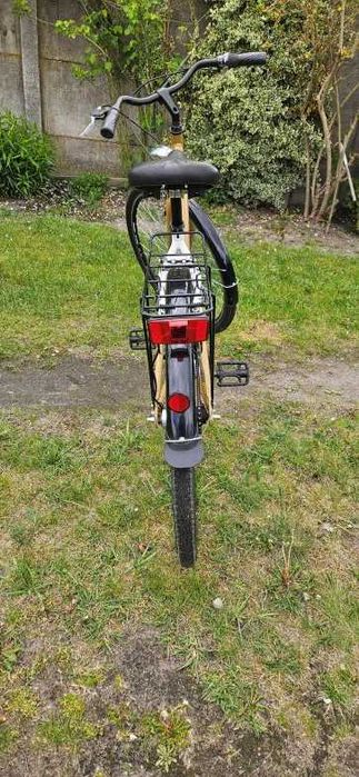 Rower miejski Delta City 28” – stan bardzo dobry, 3 biegi Shimano Nexus