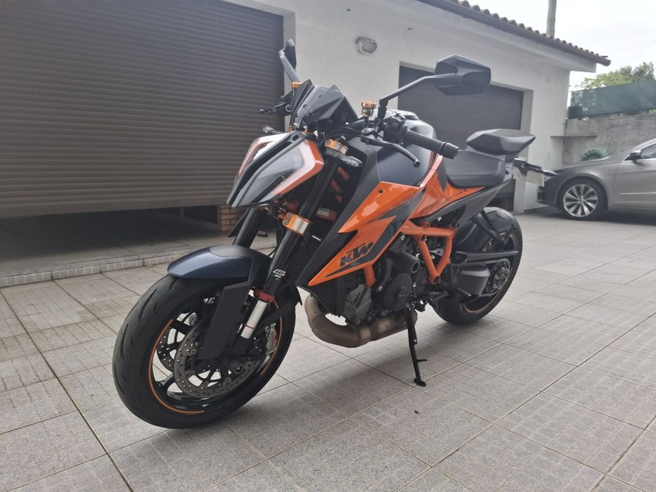 KTM Super Duke 1290 R de 2020