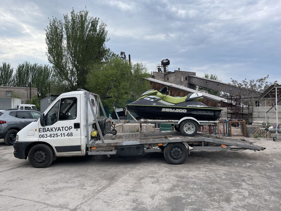 Услуги эвакуатора 24/7. Послуги евакуатора Каменское