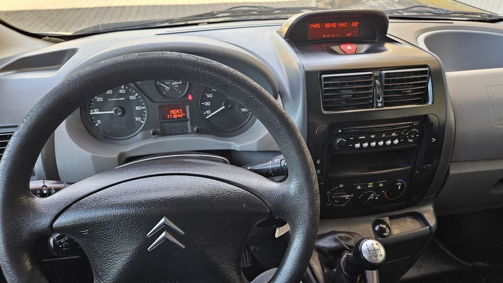 Citroën jumpy 1.6 Hdi 5 lugares 171 mil km