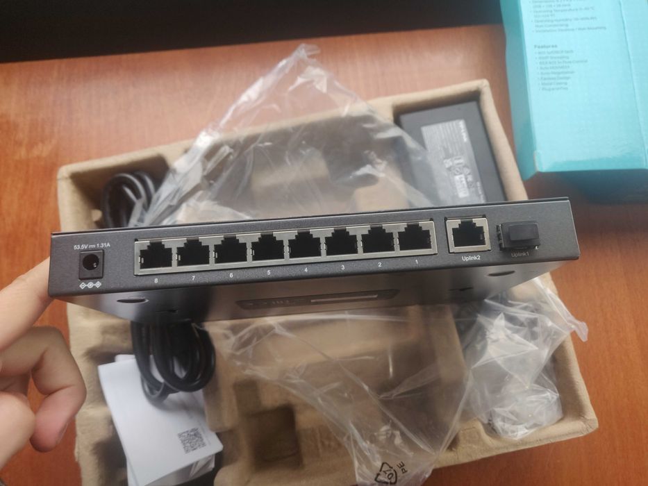 desktop POE swicth