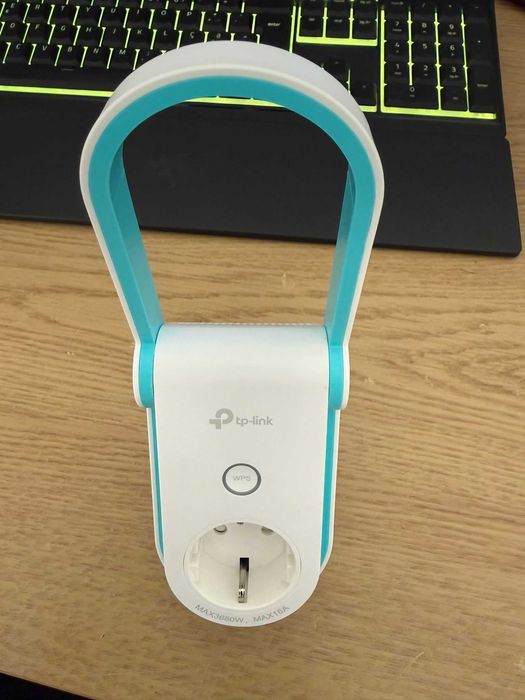TP-Link RE365 Extensor de Cobertura Wi-Fi AC1200 com Tomada Integrada