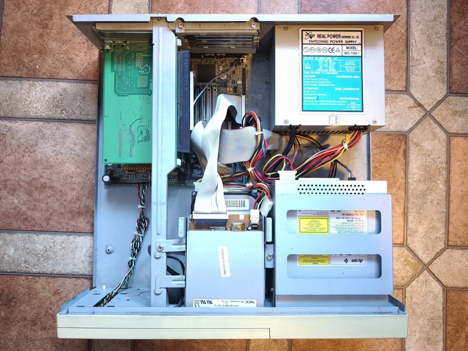 Komuter AT Optimus Standard