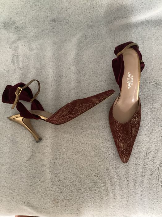 Jet Set burgund, zlote rozmiar 38