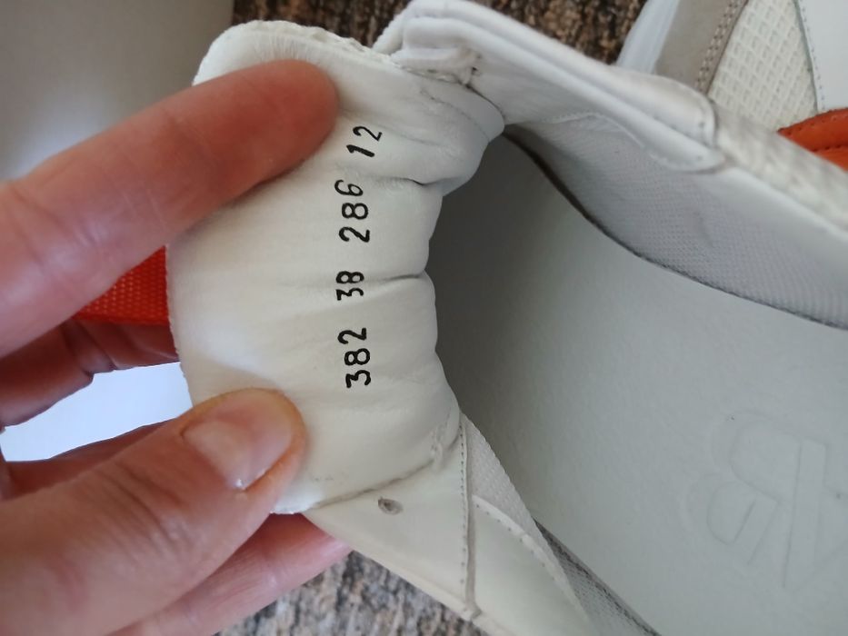 Sneakersy LAB  38