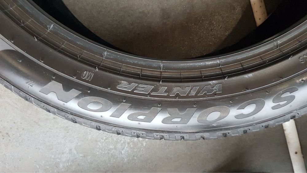 Зимові різноширокі шини 285/45 R22 & 325/40 22 Pirelli Scorpion Winter