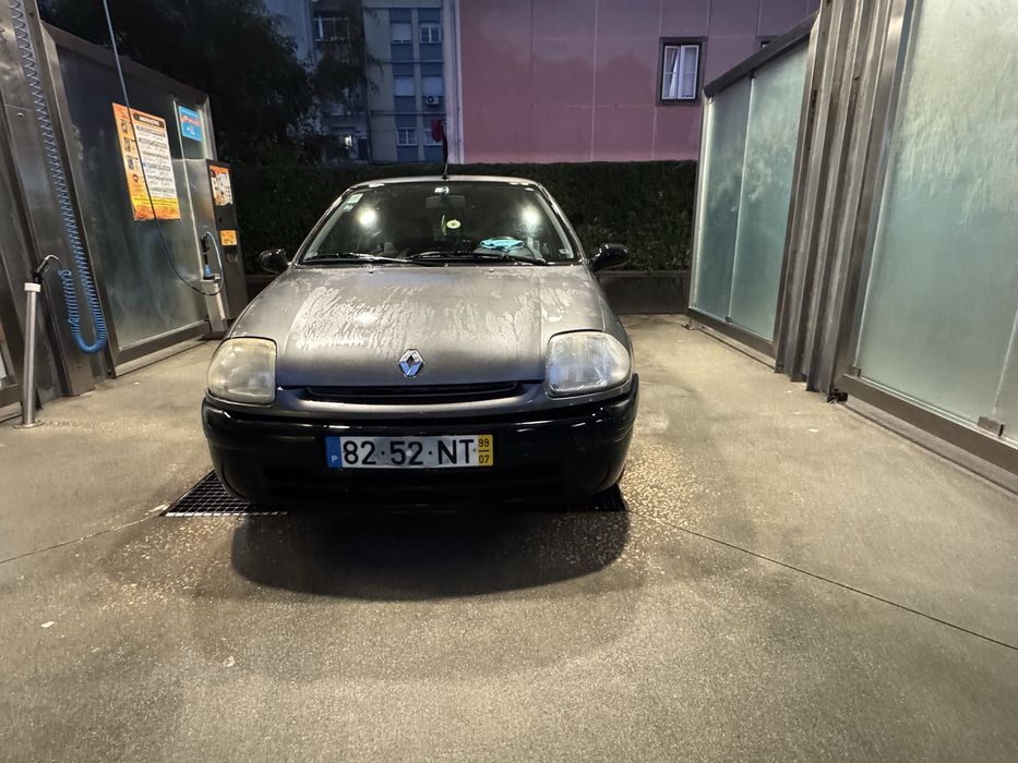 Renault clio, ano 1999