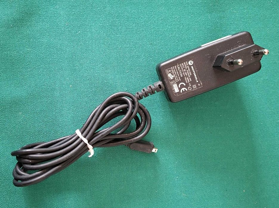 Carregador antigo Motorola SPN5135A, para telemóvel