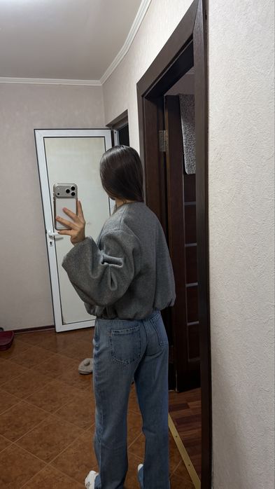 бомбер зара сірий