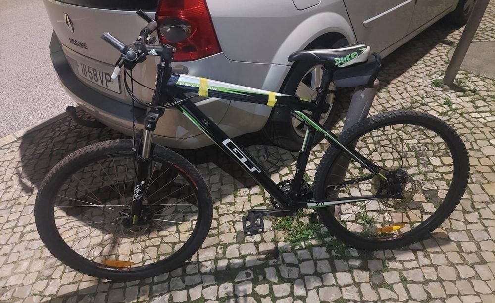 Bicicleta avalanche gt