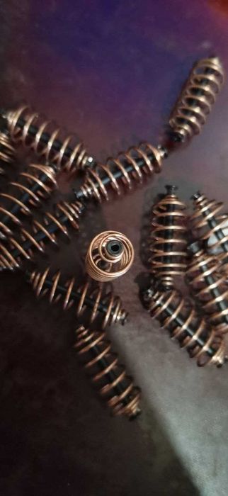 Кормушка пружина 800шт. Цилиндр пружина для рыбалки.