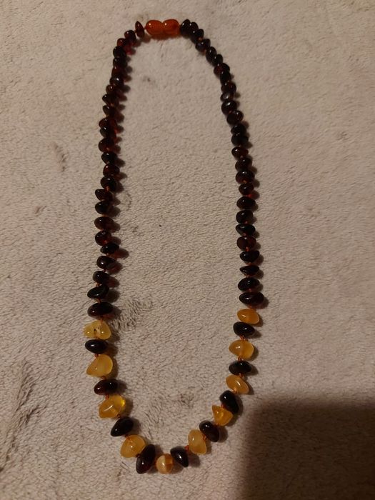 Choker ze szlifowanych bursztynów 43-44 cm