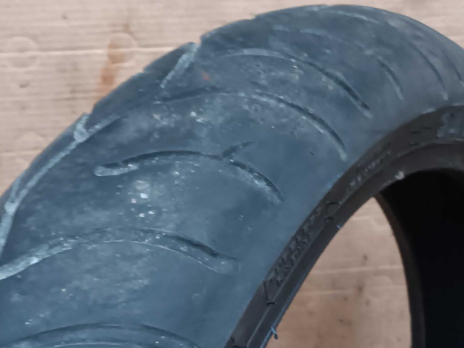 Pneu Metzeler Roadtec Z6 120/70ZR17