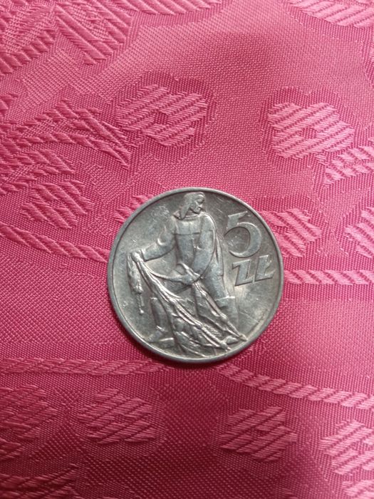 Znaki mennicze WJ oraz sygnowana Moneta 1974 rok lata PRL-u