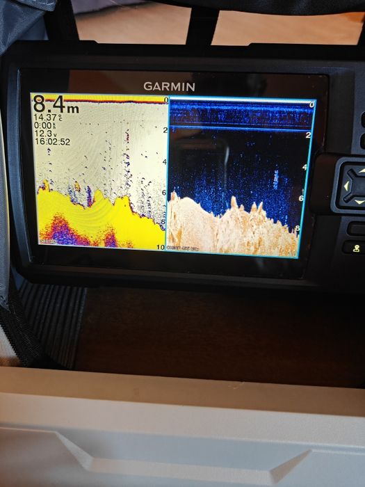 Garmin Striker vivid 7sv GT40