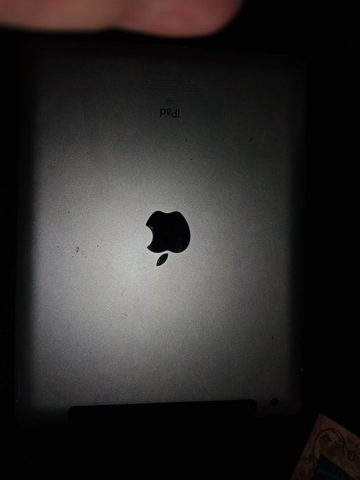 Tablet Apple semi novo