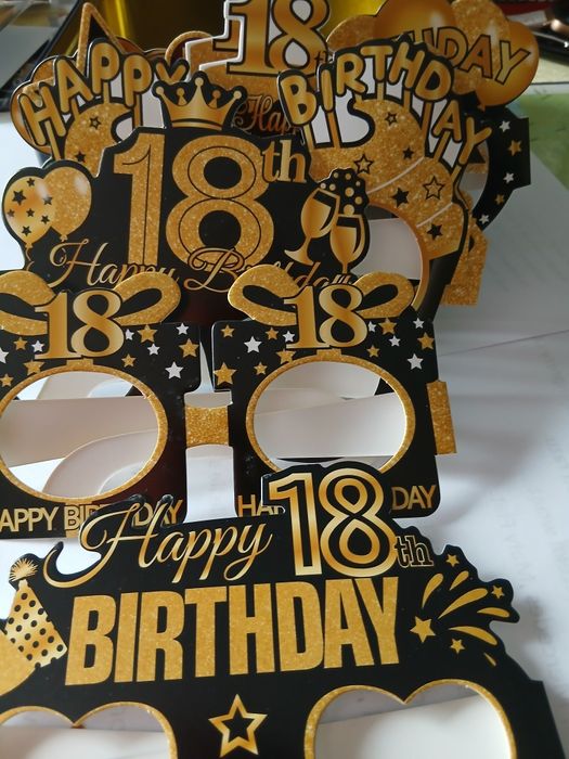 Okulary imprezowe na 18 stkę .