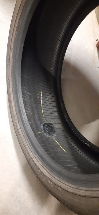 Opony zimowe Bridgestone 235/45/18 2 szt OKAZJA