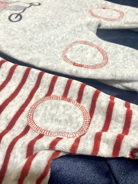 Conjunto 3 Pijamas veludo (1 mes - 54cm)
