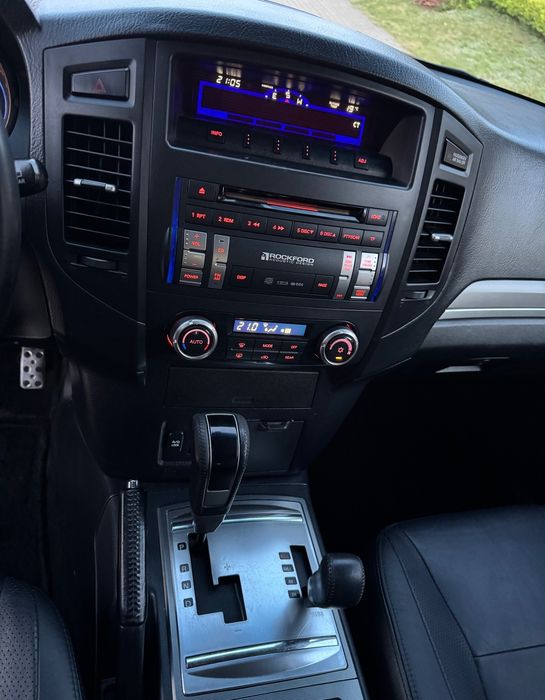 Mitsubishi Pajero Intense 3.2 di-d 2008