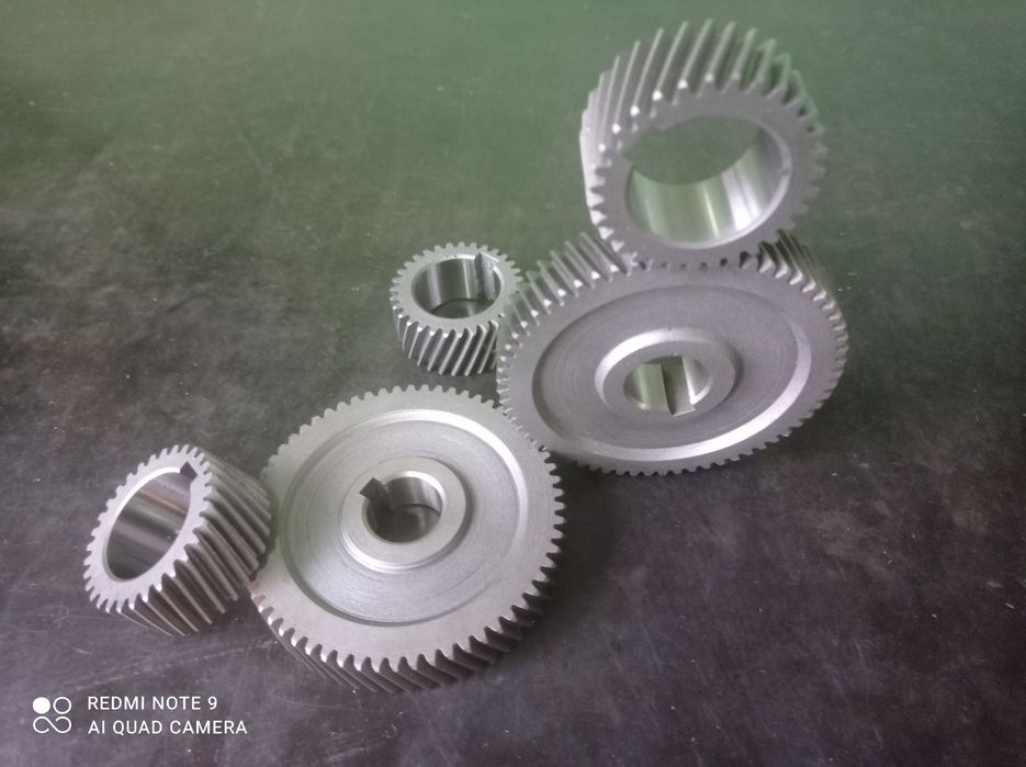 Brona wirowa Frost 2.5m wałek zębaty, wałek zębaty