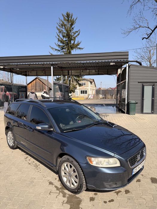 Продаю машину вольво