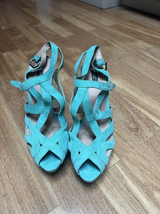 Sandalias Salto Alto - azuis - Zara