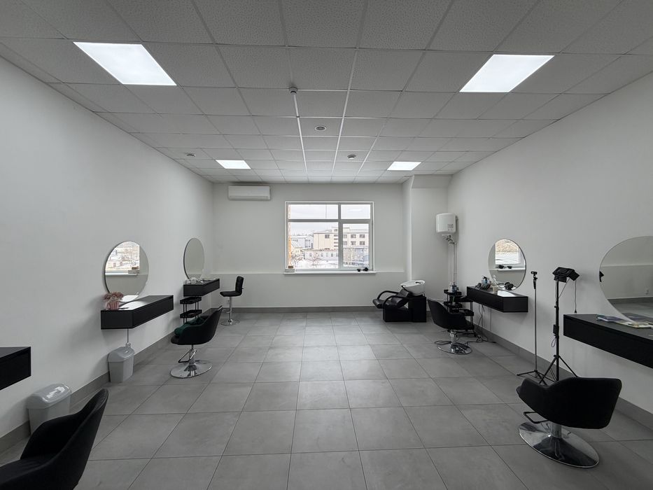 Здається офіне приміщення в новому бізнес центрі