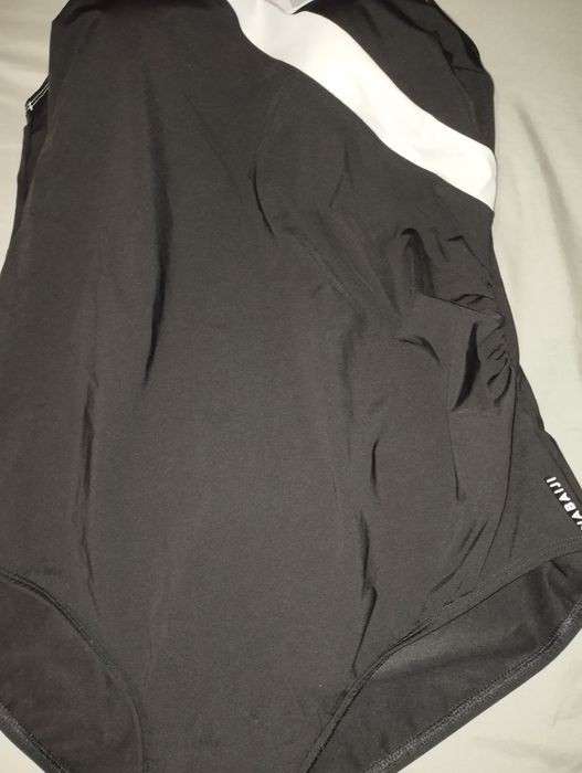 Kostium plywacki jednoczęściowy czarno- bialy XL