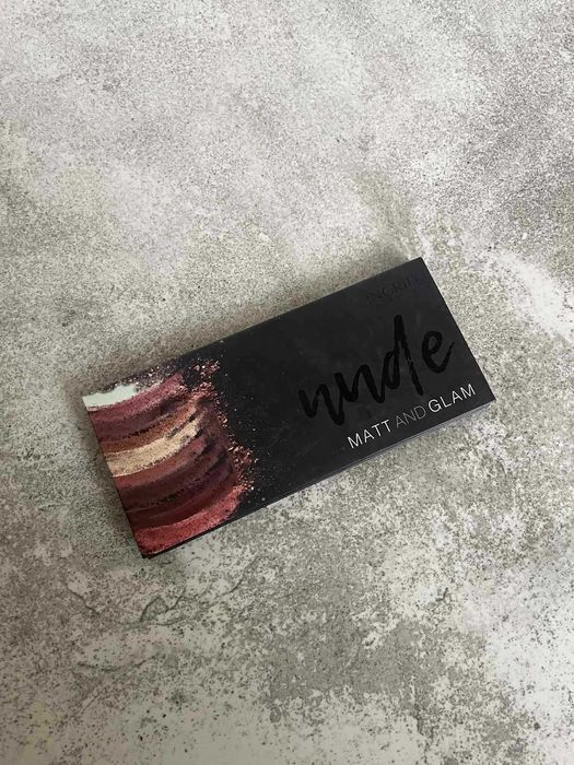 Paleta do cieni paletka ingrid nude