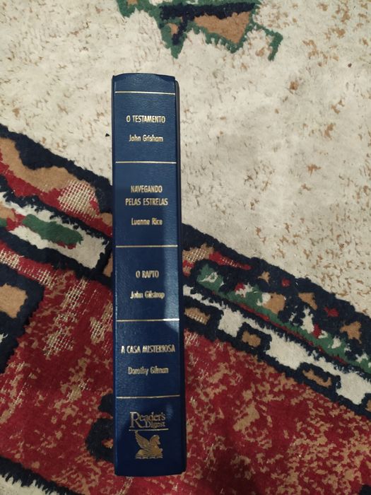 O testamento, navegando pelas estrelas, o rapto, a casa misteriosa