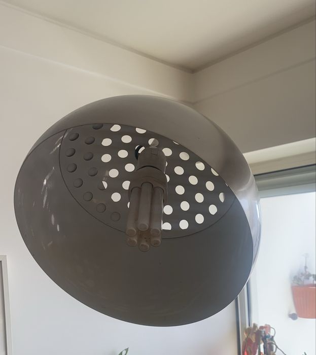 Cabdeeiro de sala em inox e mármore