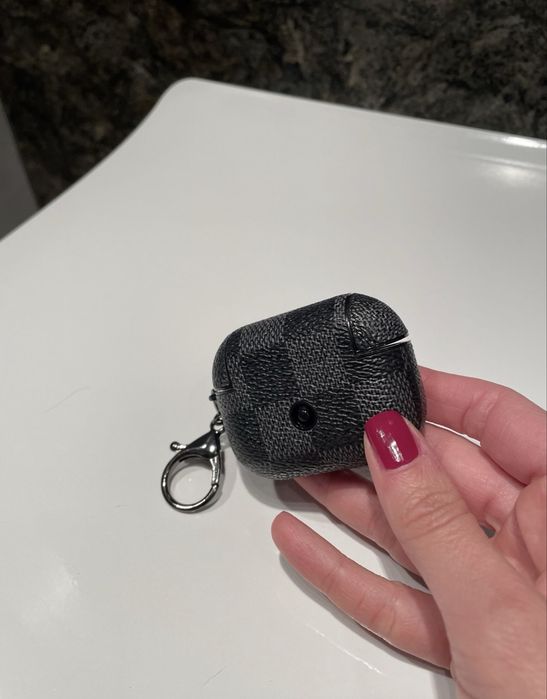 Etui na słuchawki airpods 2