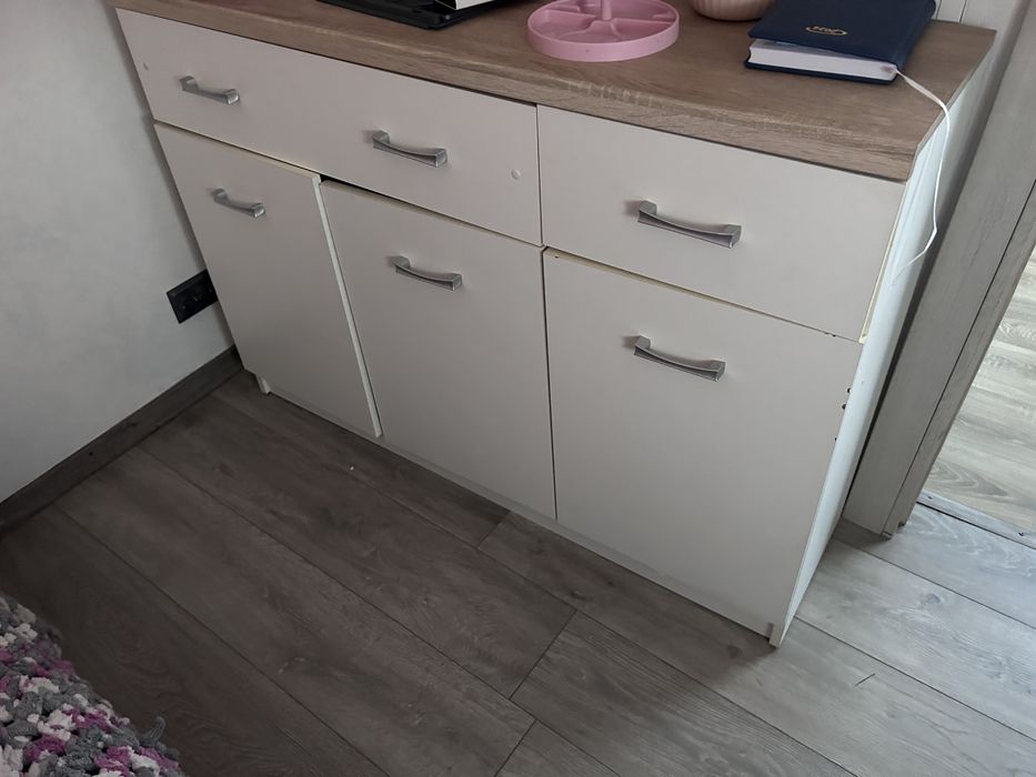 Продам тумбу б/у.Состояние неплохое.