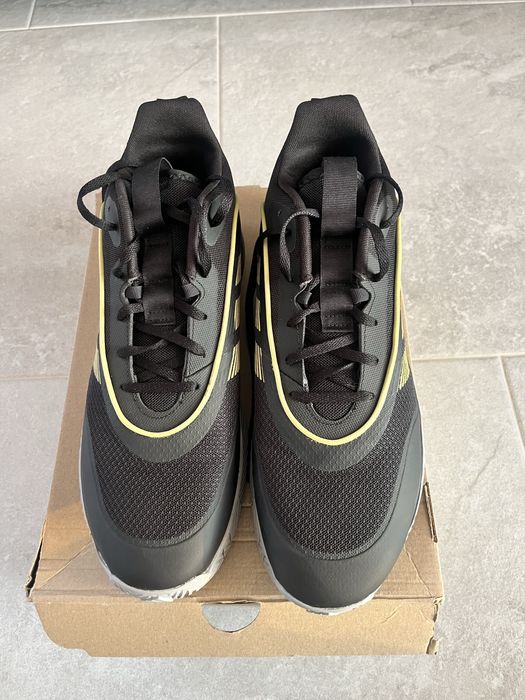 Adidas own the game 3 IF4566 14US 48.5