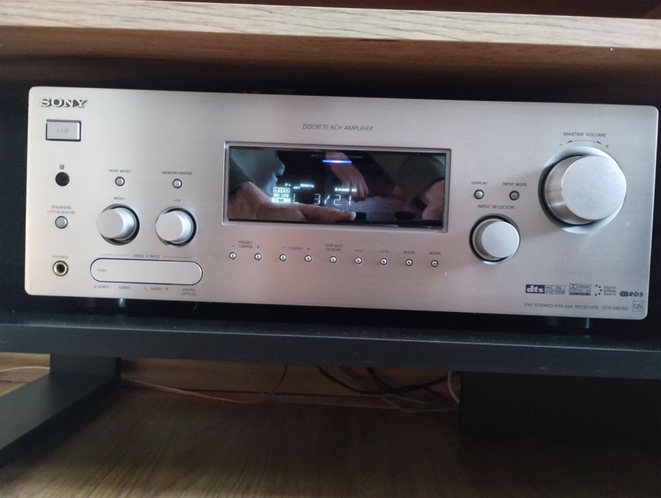 Amplituner 6.1 SONY STR-DB790