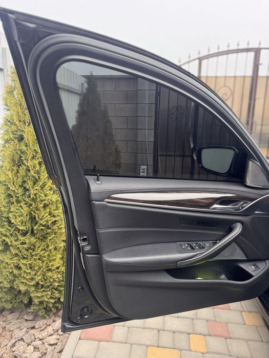 Продам BMW G30 540i