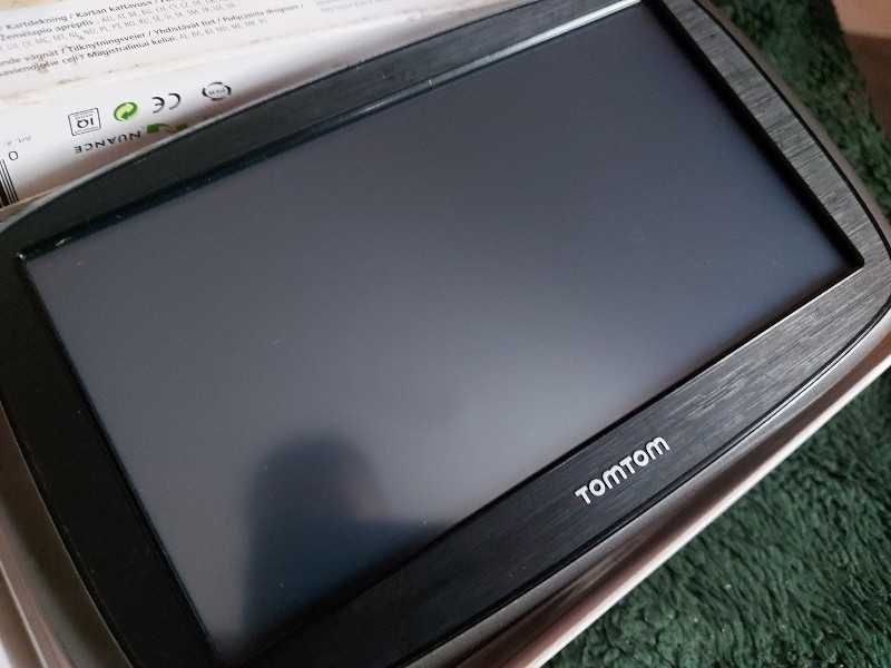 Nawigacja GPS TomTom  TRUCK/Autobus/KAMPER  2025 Europa GWARANCJA