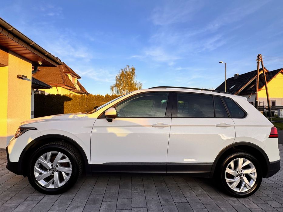 Volkswagen Tiguan Salon PL, serwis ASO, bezwypadkowy, 4x4, alcantara, masaże, FV23%
