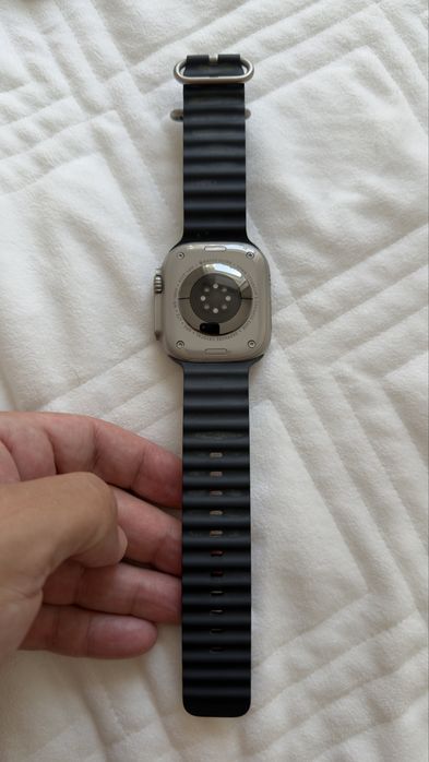 Apple Watch Ultra 49mm Titânio GPS + Cellular – Bateria 91% + 2 braceletes
