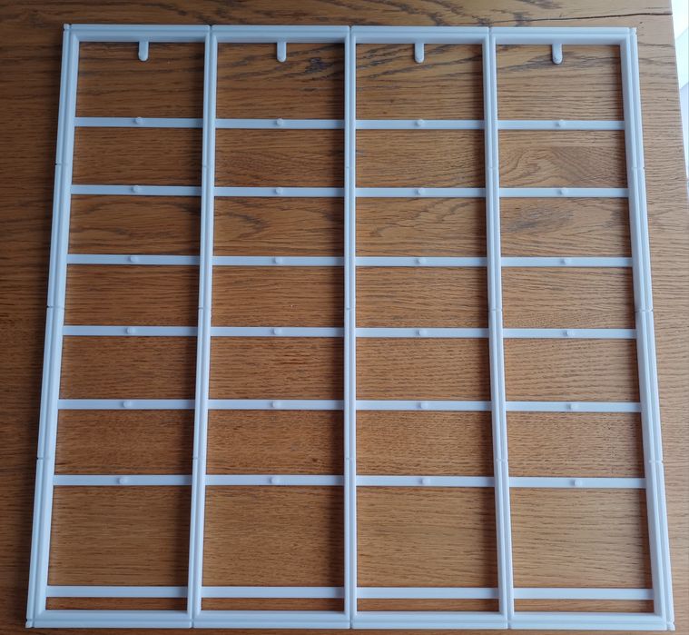 Ramka z wieszakami na Hot Wheels do ikea sannahed 50x50 druk 3D 1szt