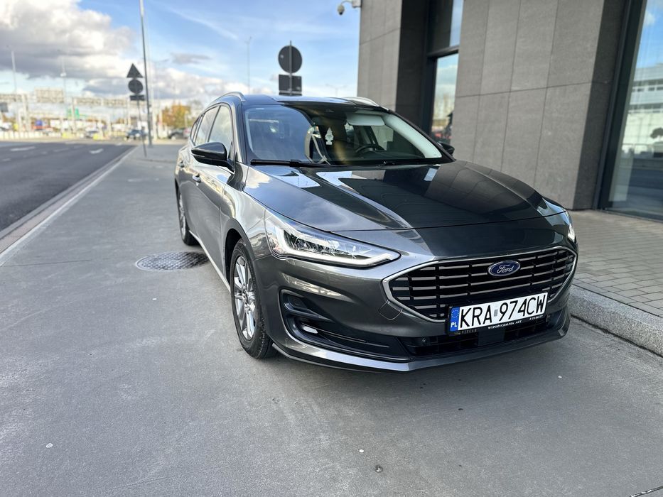wypozyczalnia samochodow - Ford Focus AUTOMAT