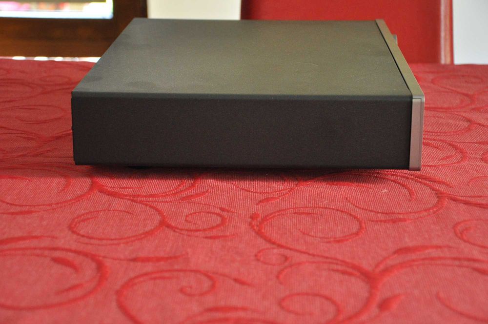 Odtwarzacz sieciowy Cambridge Audio CXN V2